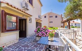 Apartments Ivanka Cres